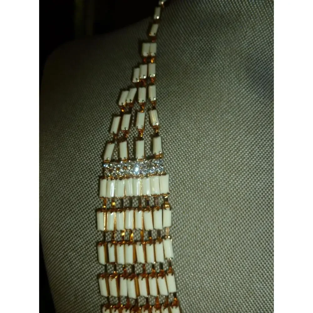 Vintage Bib‎ Collar Egyptian revival White & Clear Rhinestone Necklace 17